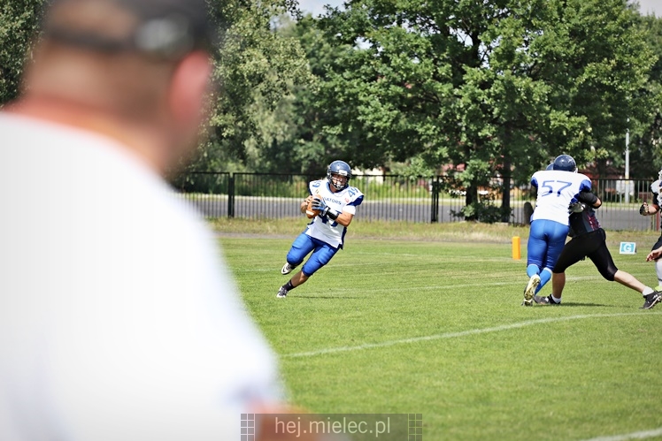 Futbol Amerykański: Aviators Mielec - Silvers Olkusz 14:35