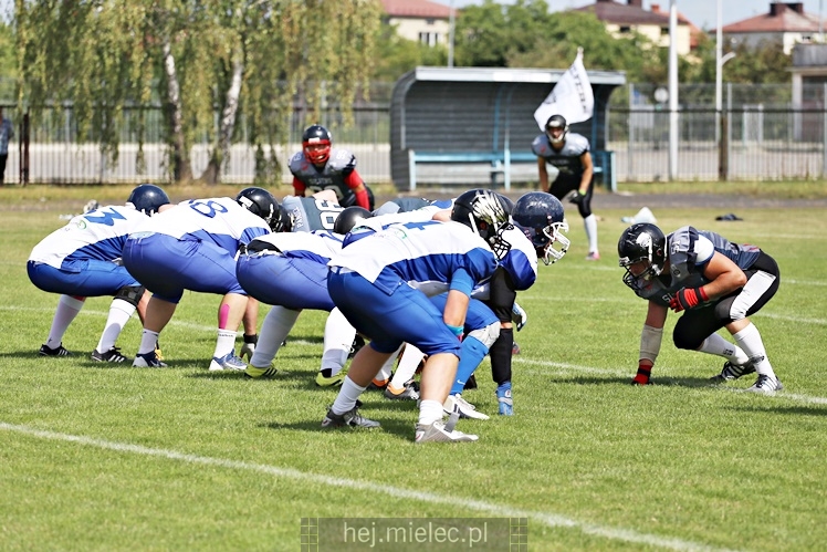 Futbol Amerykański: Aviators Mielec - Silvers Olkusz 14:35