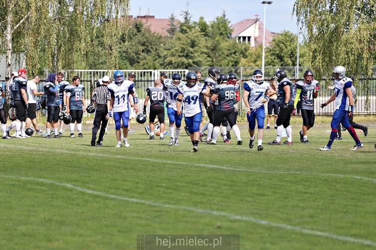 Futbol Amerykański: Aviators Mielec - Silvers Olkusz 14:35