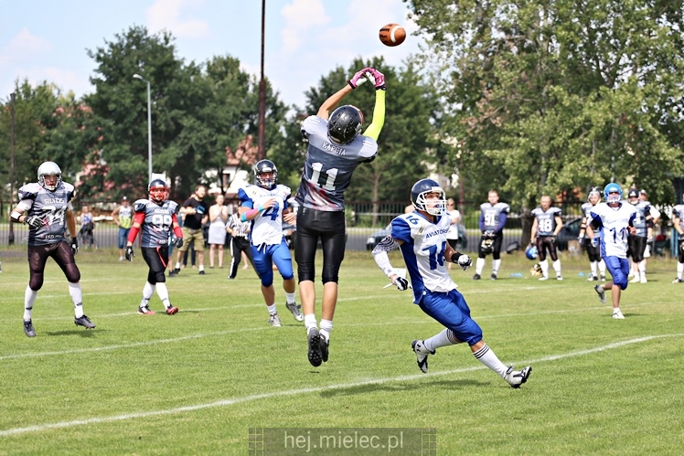 Futbol Amerykański: Aviators Mielec - Silvers Olkusz 14:35