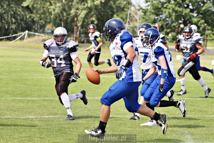 Futbol Amerykański: Aviators Mielec - Silvers Olkusz 14:35