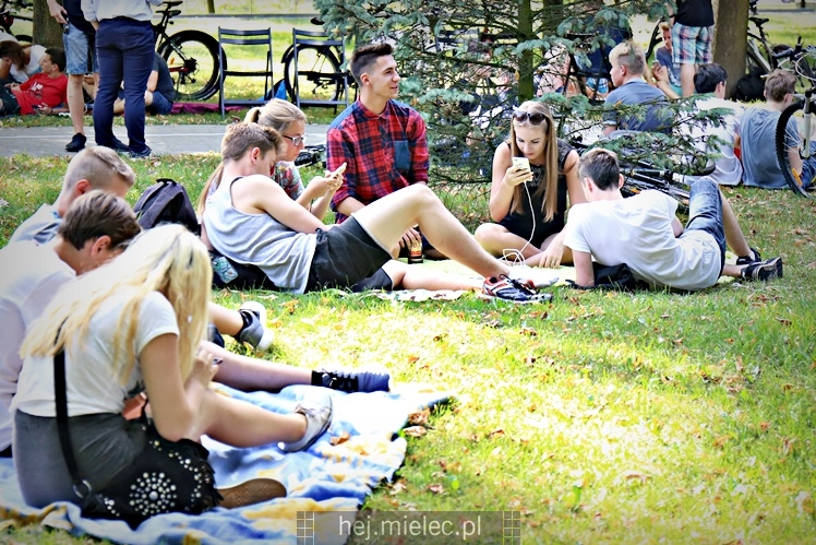 Zlot graczy Pokemon GO w Parku Oborskich