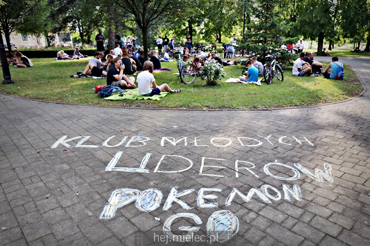 Zlot graczy Pokemon GO w Parku Oborskich