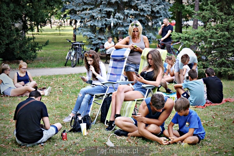 Zlot graczy Pokemon GO w Parku Oborskich