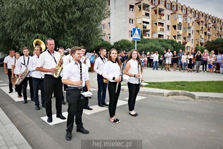 Uroczystość nadania imienia Rotmistrza Pileckiego dla ronda przy ul. Powstańców Warszawy