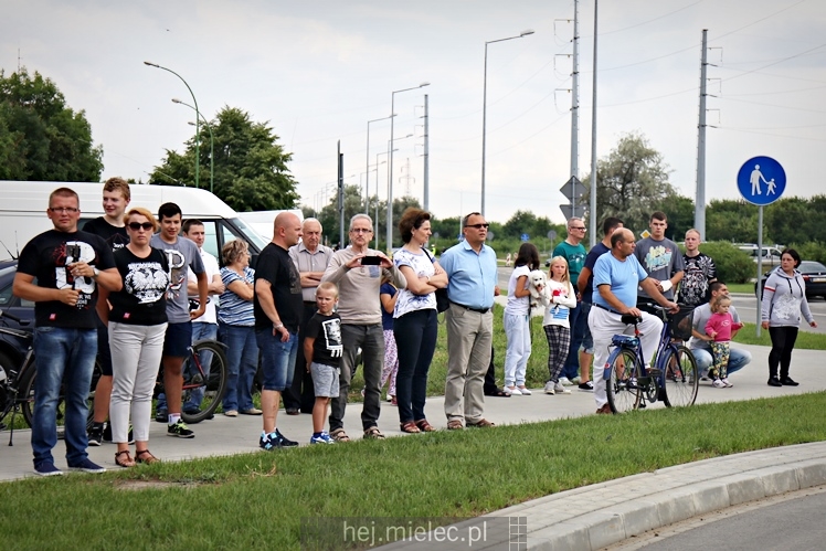 Uroczystość nadania imienia Rotmistrza Pileckiego dla ronda przy ul. Powstańców Warszawy