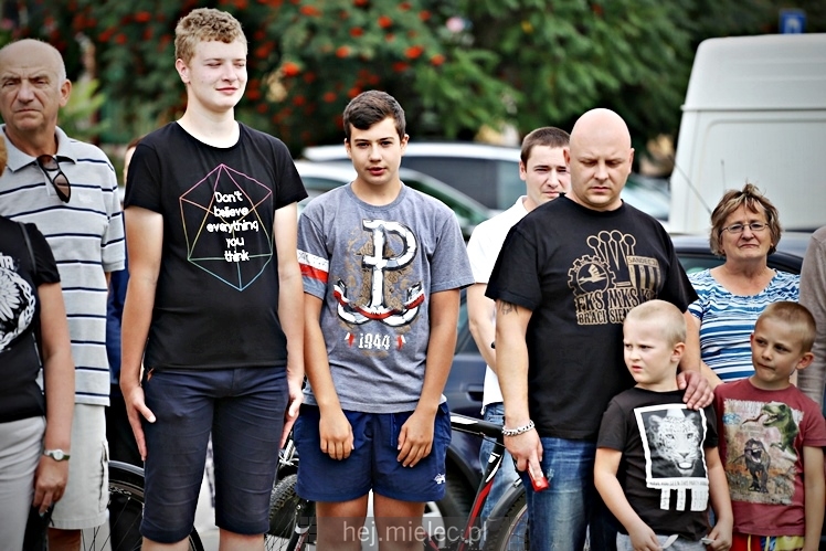 Uroczystość nadania imienia Rotmistrza Pileckiego dla ronda przy ul. Powstańców Warszawy