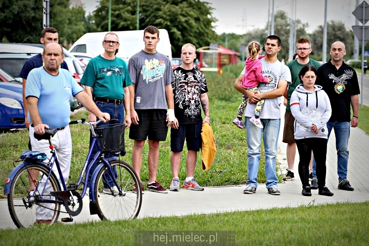 Uroczystość nadania imienia Rotmistrza Pileckiego dla ronda przy ul. Powstańców Warszawy