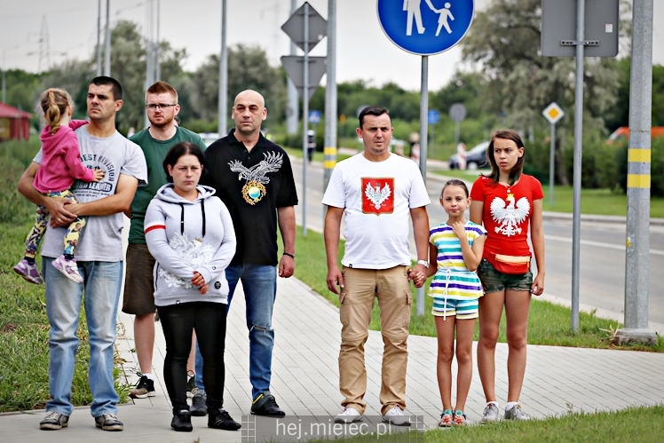 Uroczystość nadania imienia Rotmistrza Pileckiego dla ronda przy ul. Powstańców Warszawy
