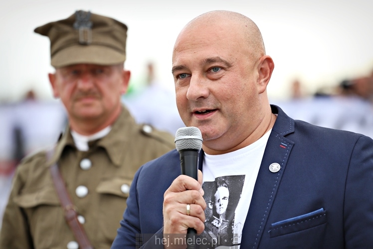 Uroczystość nadania imienia Rotmistrza Pileckiego dla ronda przy ul. Powstańców Warszawy