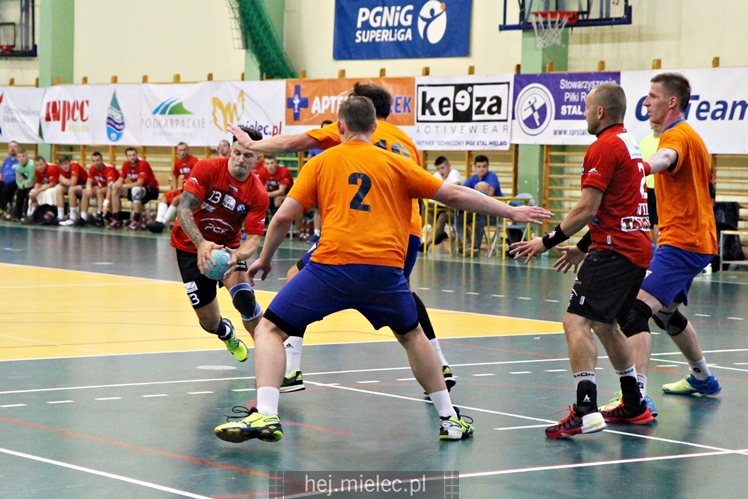 IV Memoriał im. Antoniego Weryńskiego: SPR Stal Mielec - Górnik Zabrze 27:31