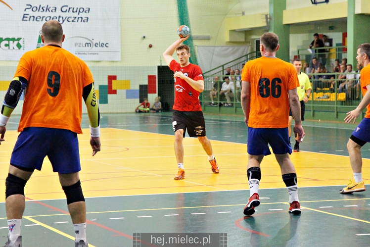 IV Memoriał im. Antoniego Weryńskiego: SPR Stal Mielec - Górnik Zabrze 27:31