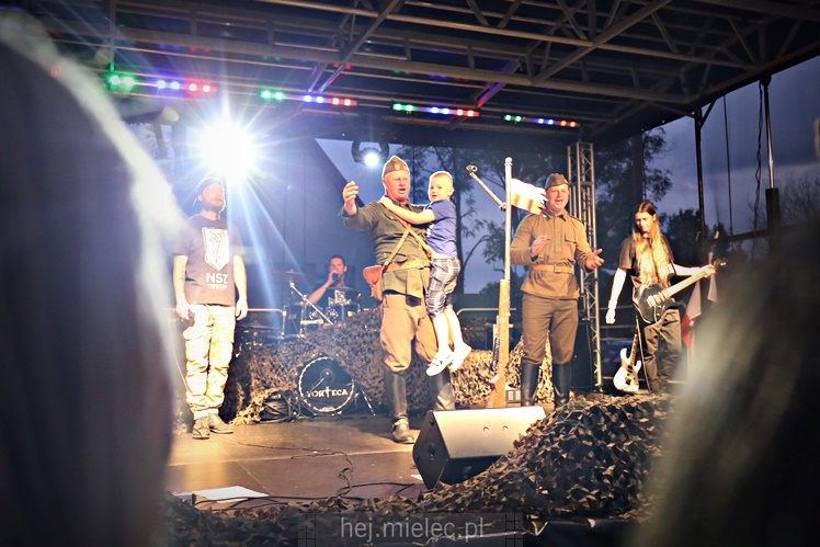III Zlot Militarny ?Partyzancki Patrol 1946? ? koncerty: Tadek Firma i FORTECA