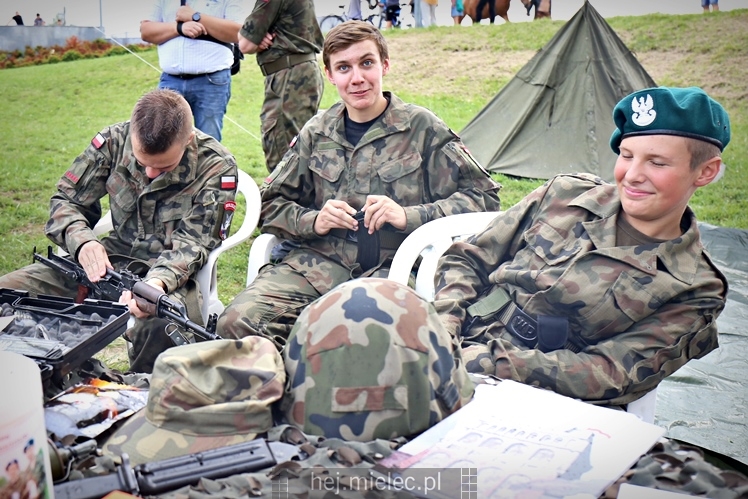 III Zlot Militarny ?Partyzancki Patrol 1946? ? pokazy i wystawy
