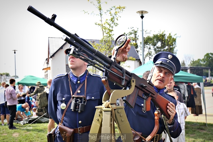 III Zlot Militarny ?Partyzancki Patrol 1946? ? pokazy i wystawy