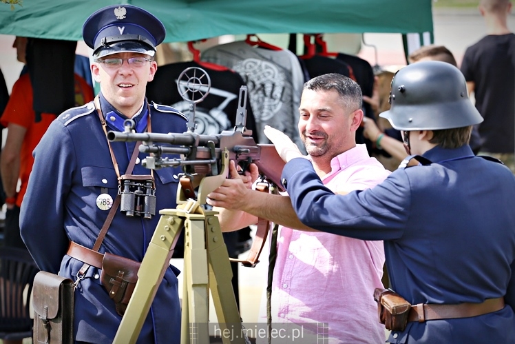 III Zlot Militarny ?Partyzancki Patrol 1946? ? pokazy i wystawy