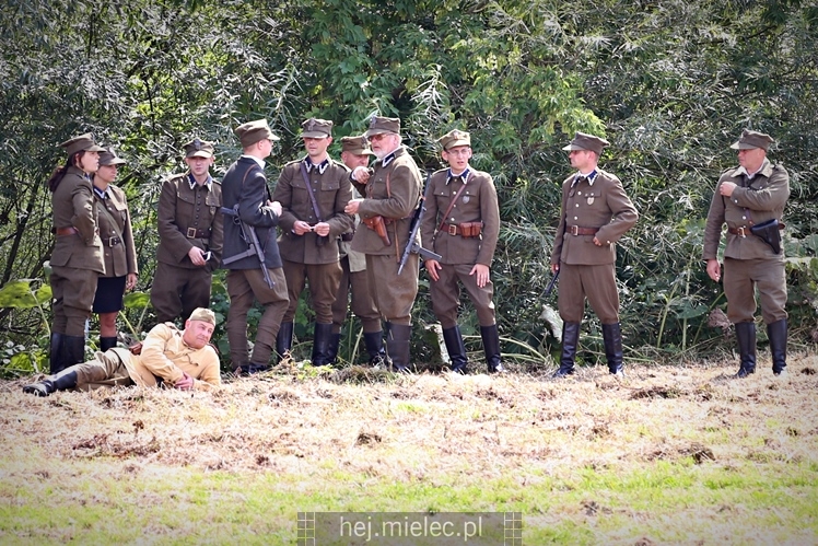 III Zlot Militarny ?Partyzancki Patrol 1946? ? pokazy i wystawy