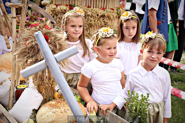 Dożynkowe święto w Surowej