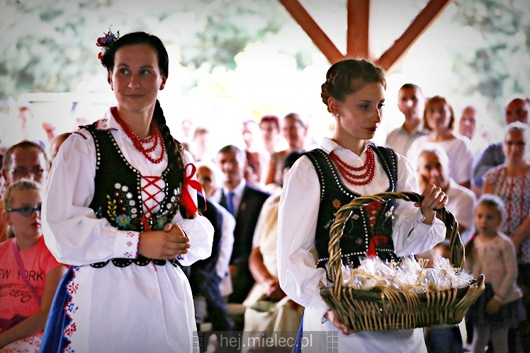 Dożynkowe święto w Surowej