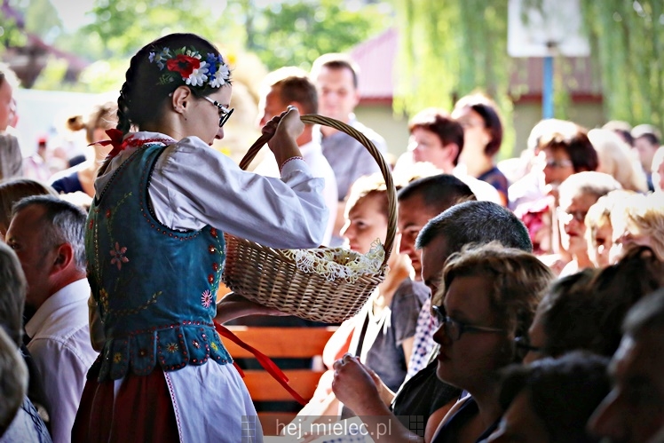 Dożynkowe święto w Surowej