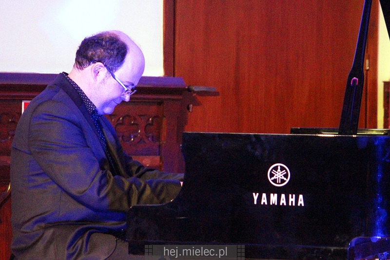 Filip Wojciechowski z partnerami czarował mielczan
