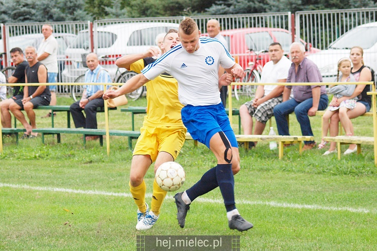 Stal II Mielec pokonała Czarnych Trześń