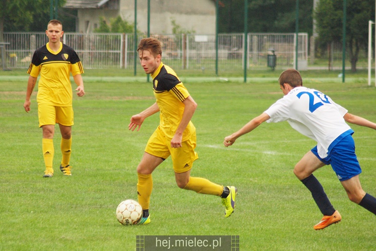 Stal II Mielec pokonała Czarnych Trześń