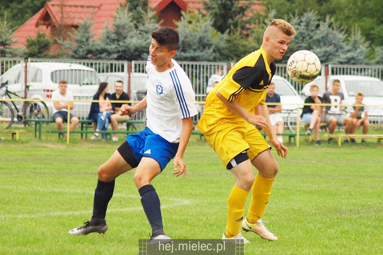 Stal II Mielec pokonała Czarnych Trześń
