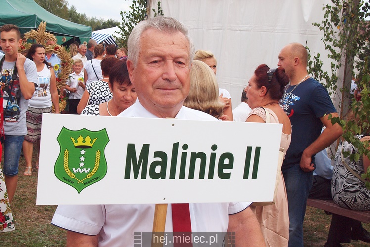 Sarnów pierwszy raz gościł dożynki gminy Tuszów. Była radość z dobrych żniw