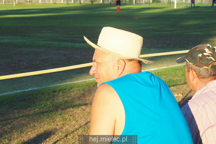 5. liga piłkarska: Czarni Trześń - Radomyślanka