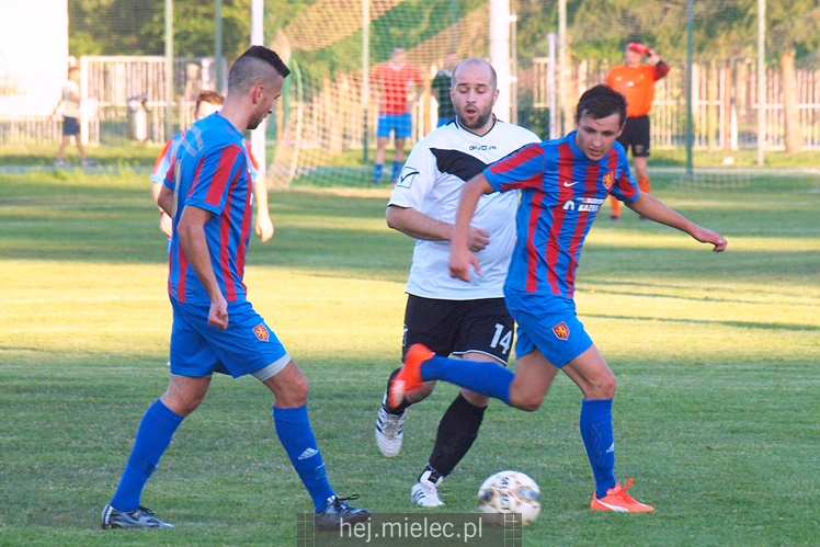 5. liga piłkarska: Czarni Trześń - Radomyślanka