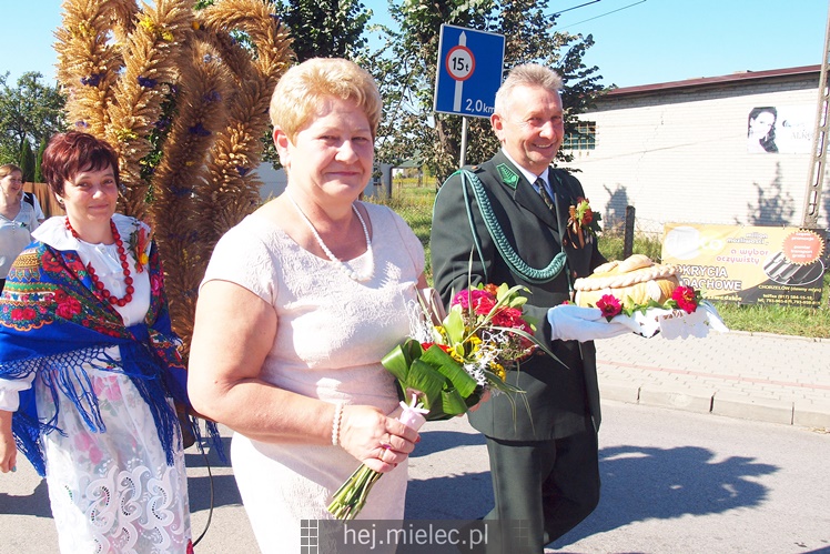 Dożynki Gminy Przecław w Dobryninie