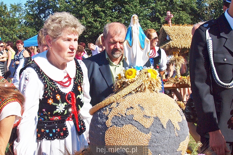 Dożynki Gminy Przecław w Dobryninie