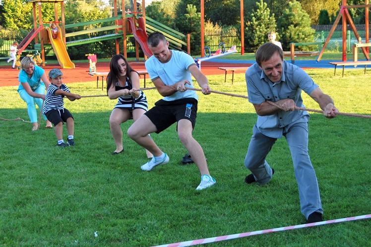 Święto chleba i piknik w Partyni