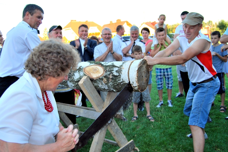 Święto chleba i piknik w Partyni