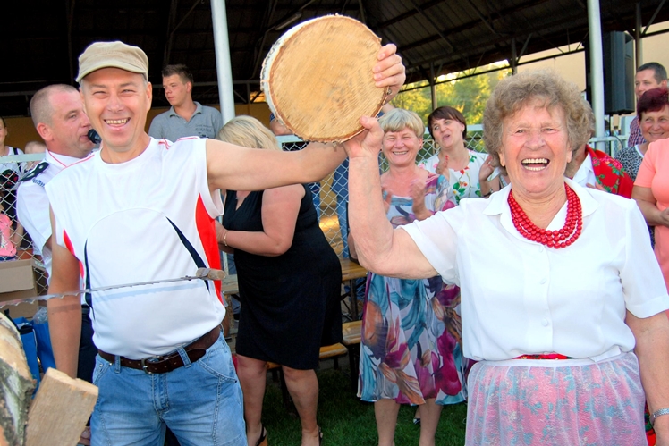 Święto chleba i piknik w Partyni