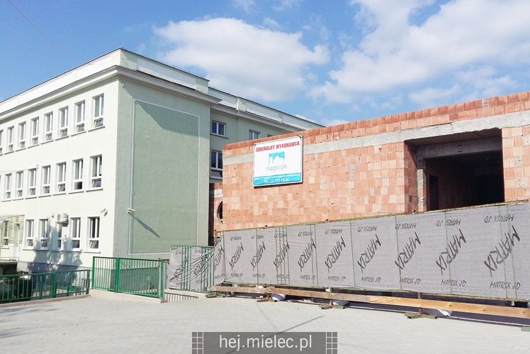 Trwa budowa sali gimnastycznej przy Szkole Podstawowej numer 3