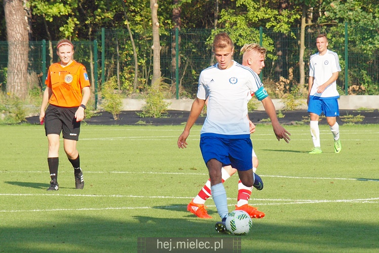 Ostre i kontrowersyjne derby w CLJ