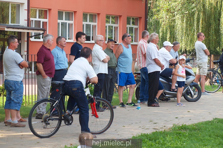 Mecz na szczycie 5 ligi piłkarskiej! Mielec - Czermin!