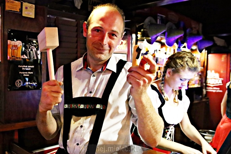 Ruszył OKTOBERFEST z Paulnerem w Piwiarni Warka!