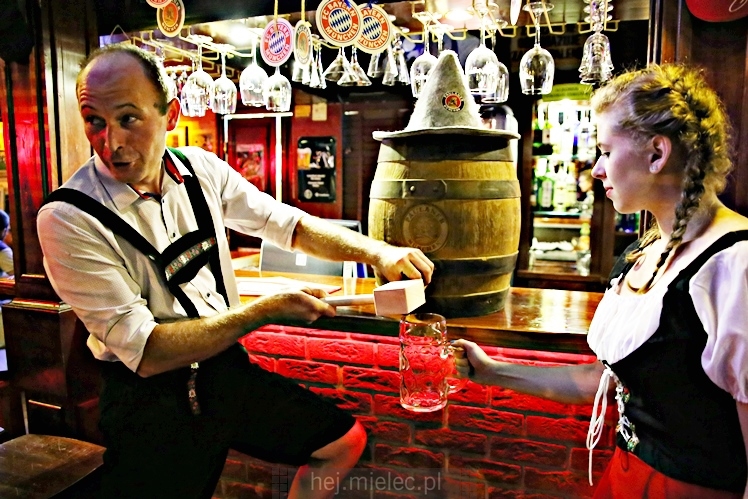 Ruszył OKTOBERFEST z Paulnerem w Piwiarni Warka!