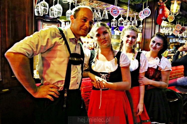 Ruszył OKTOBERFEST z Paulnerem w Piwiarni Warka!