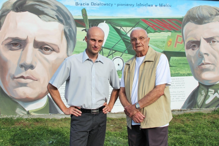 Na Smoczce powstał mural upamiętniający Braci Działowskich