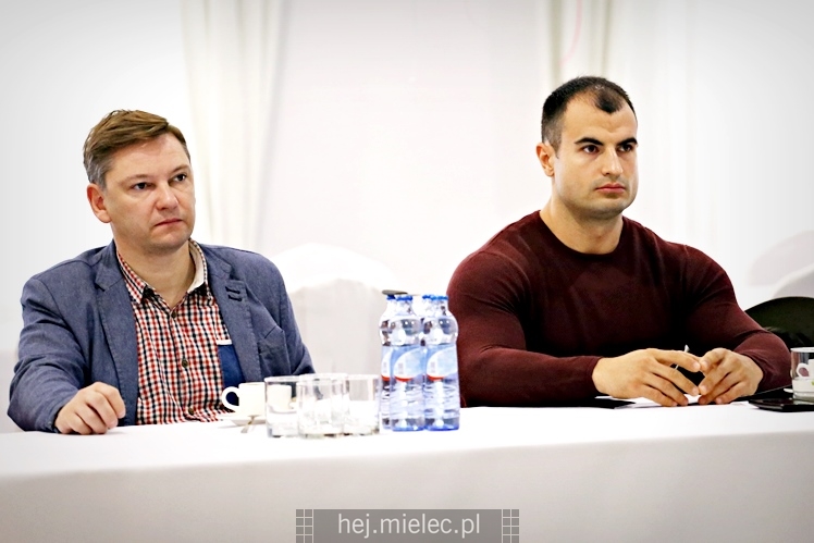 Powakacyjne Śniadanie Kubka Biznesu w Restauracji Miastova