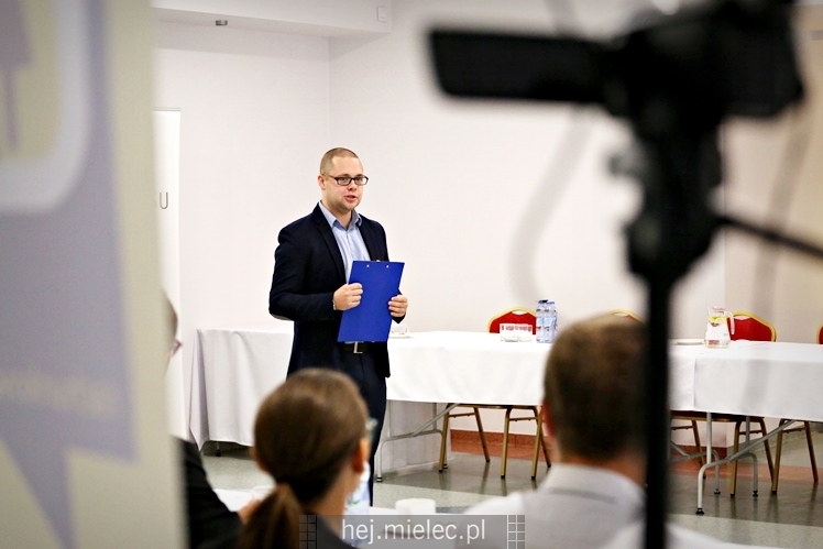 Powakacyjne Śniadanie Kubka Biznesu w Restauracji Miastova