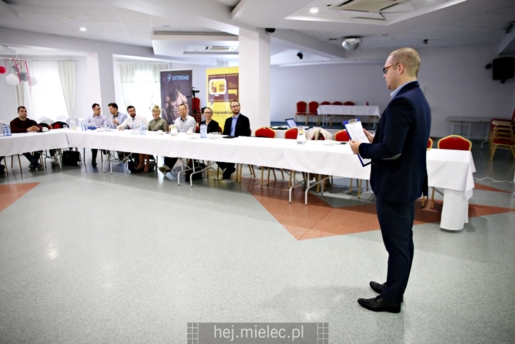 Powakacyjne Śniadanie Kubka Biznesu w Restauracji Miastova