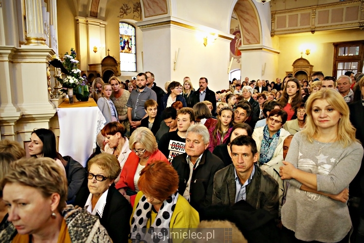 Mistyczka Myrna Nazzour w Radomyślu Wielkim
