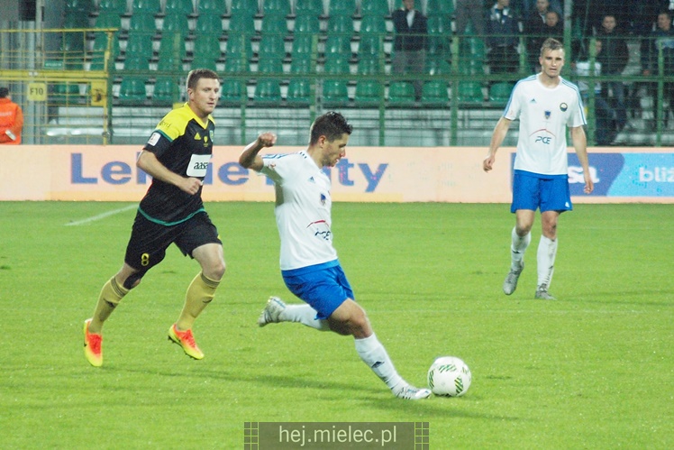 1. liga piłkarska. GKS Katowice - Stal Mielec 1:0