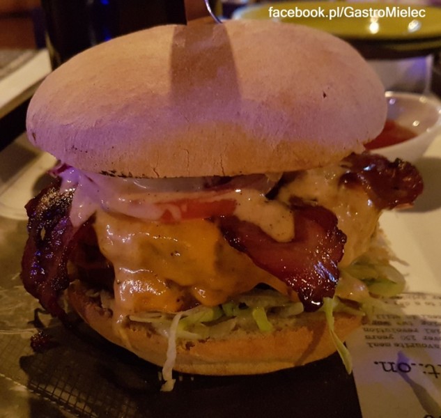 Pierwszy raz poznaliśmy najlepszego mieleckiego burgera!