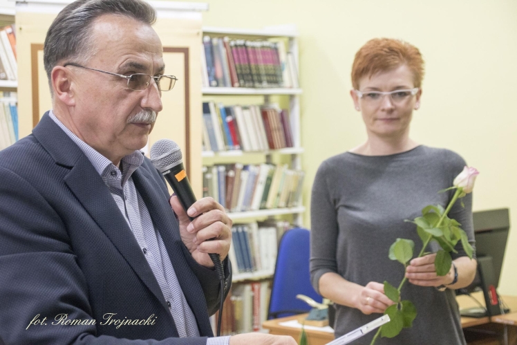 Świat na styku cieni Stefana M. Żarowa